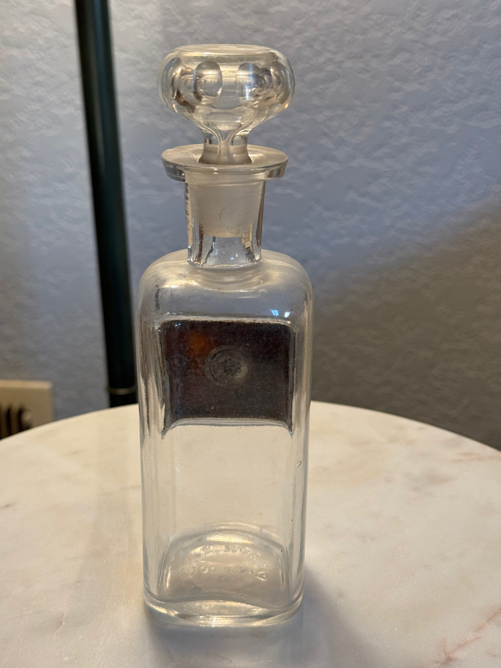 Antique Apothecary Druggist Jar (1890s–1920s)