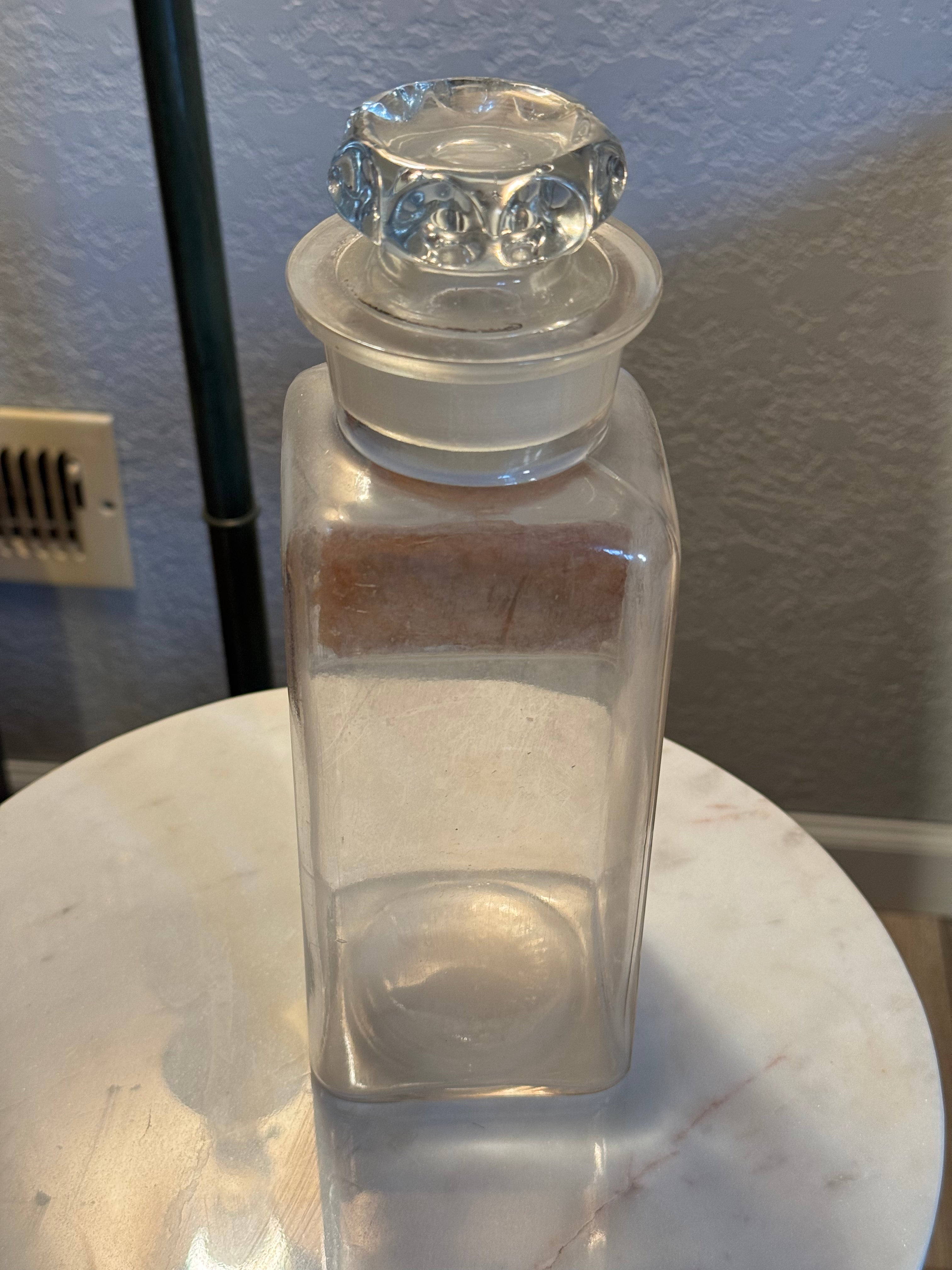Antique Apothecary Druggist Jar (1890s–1920s)