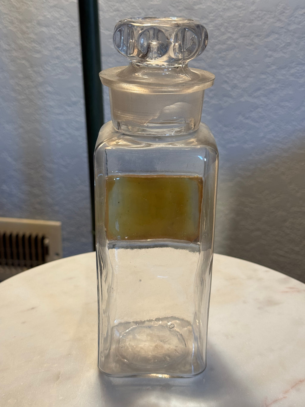 Antique Apothecary Druggist Jar (1890s–1920s)