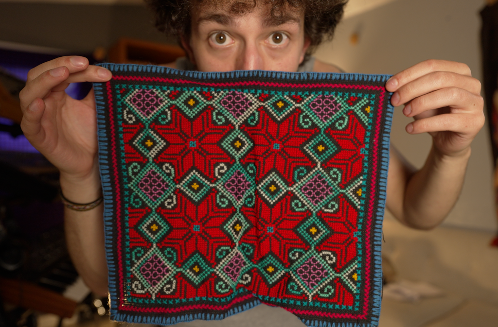 Toé Shipibo Embroidery